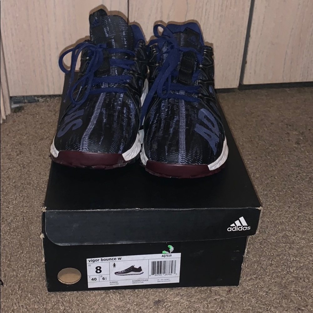 Adidas Vigor Bounce